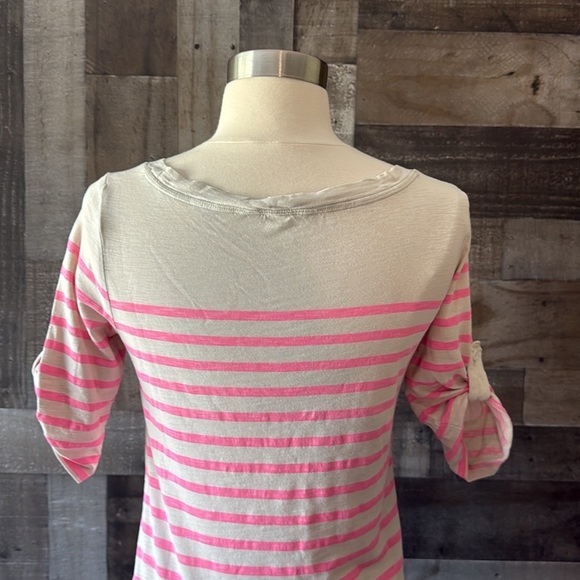 Banana Republic cream hot pink striped top small 3/4 sleeves coastal Barbie - Picture 6 of 12